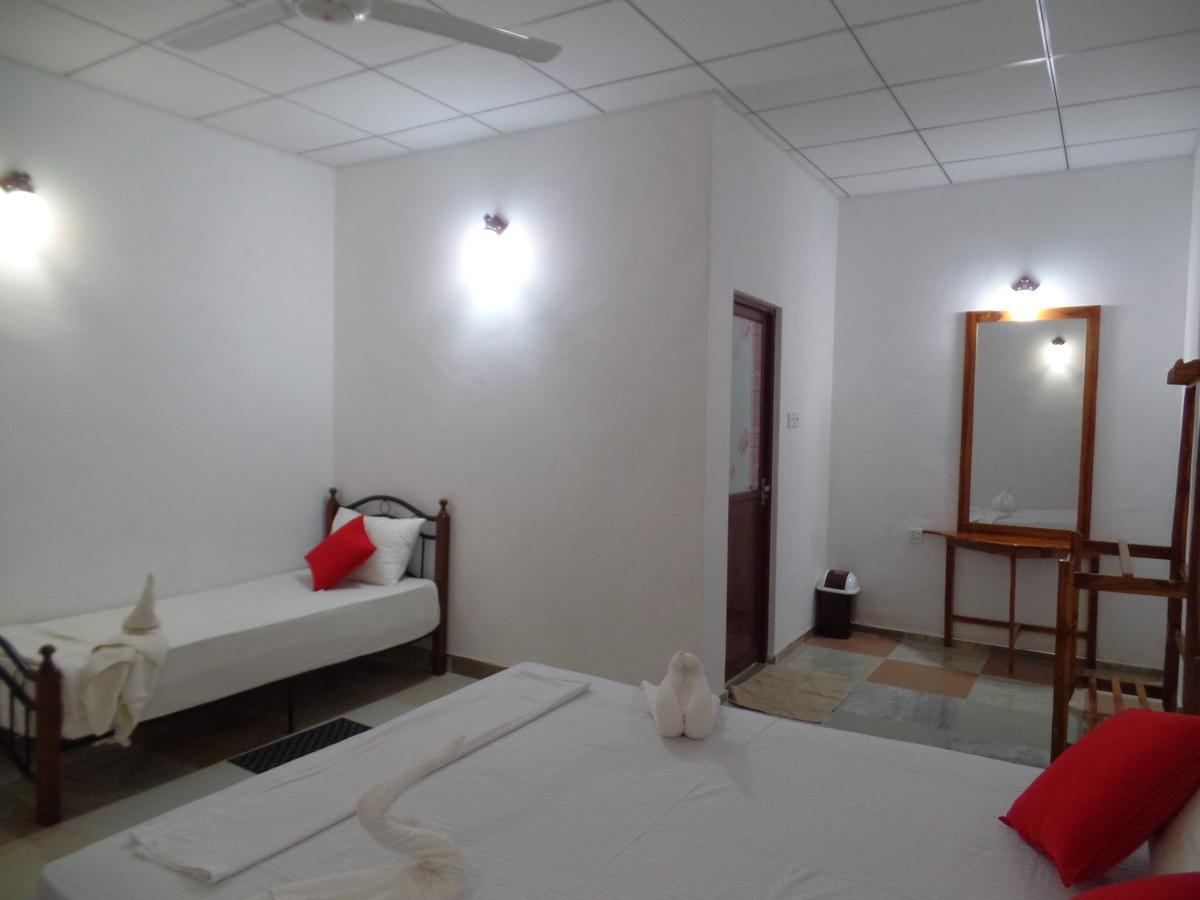Amaya River Side Homestay 시기리야 외부 사진